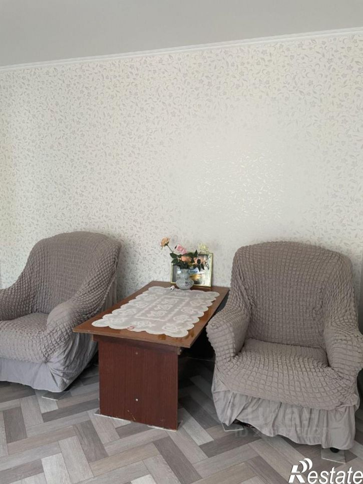 2-комн квартира проспект Космонавтов, 14,  д. 14