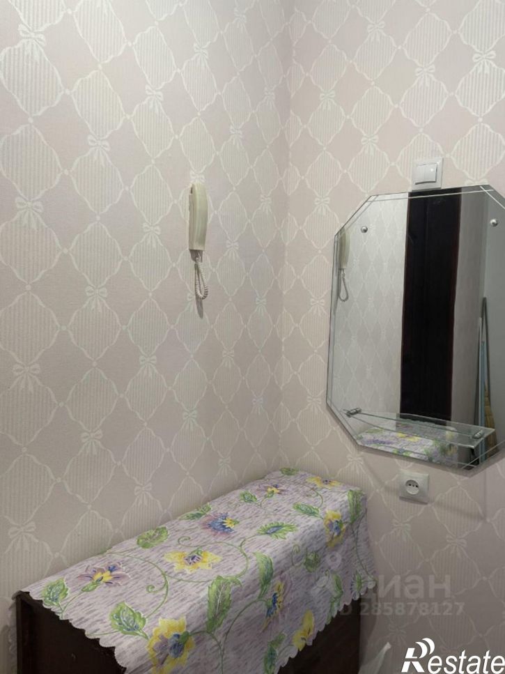 2-комн квартира проспект Космонавтов, 14,  д. 14