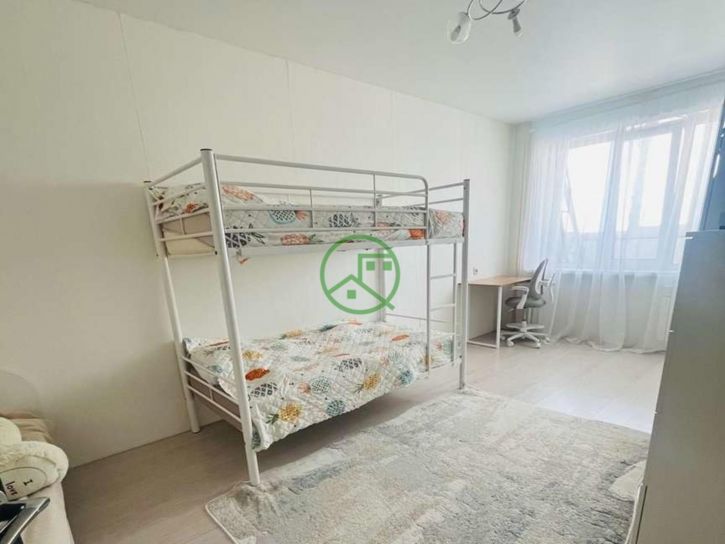 2-комн квартира Фридриха Энгельса улица, 7к1