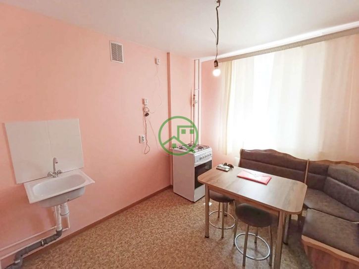 3-комн квартира Красноуральская улица, 6