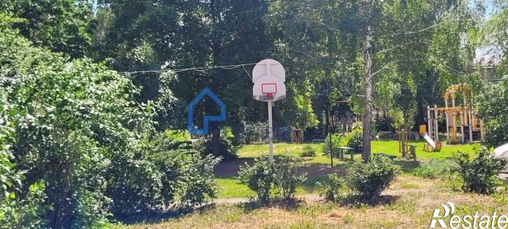 2-комн квартира Октябрьская улица, 12,  д. 12