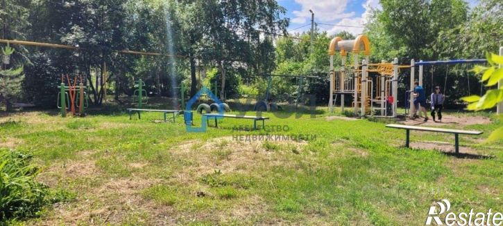 2-комн квартира Октябрьская улица, 12,  д. 12