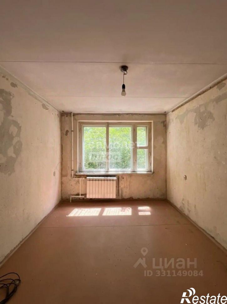 2-комн квартира пр-кт 50 лет Октября, 58,  д. 58