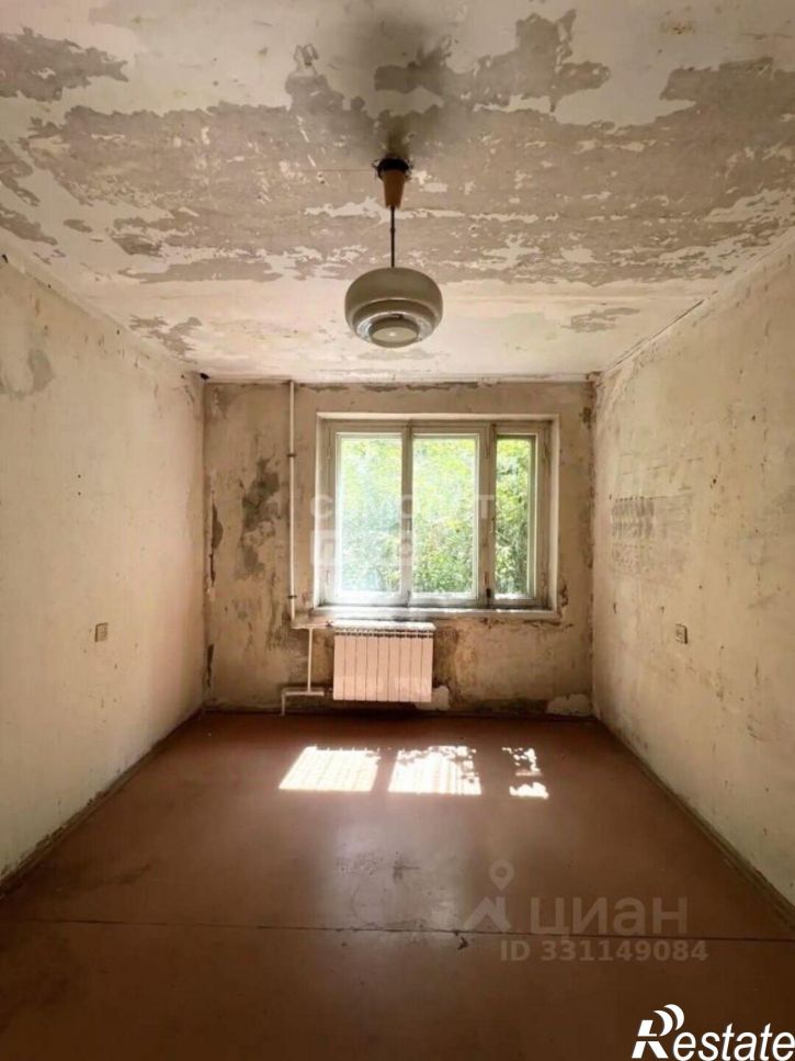 2-комн квартира пр-кт 50 лет Октября, 58,  д. 58