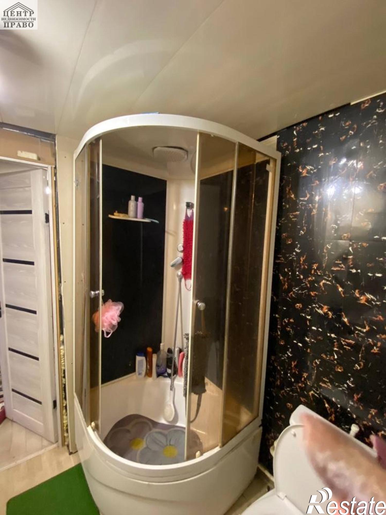 Купить дачу, дом, коттедж за 5 500 000 рублей на Зеленая улица,10