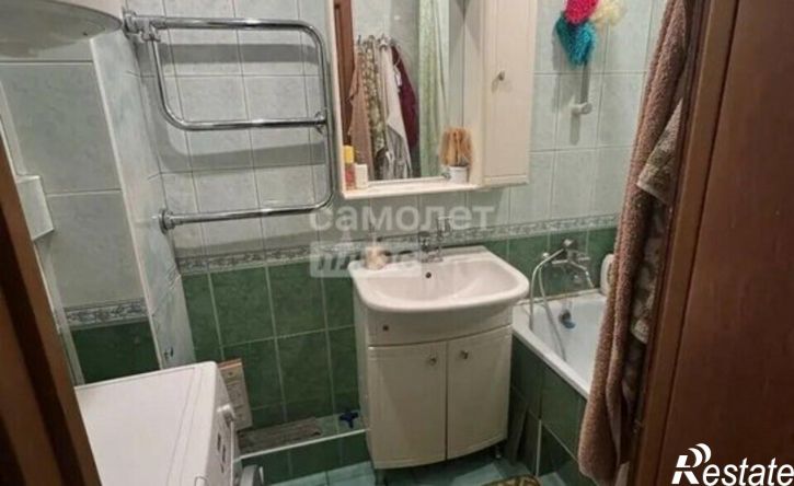 3-комн квартира пр-кт Королева, 8,  д. 8