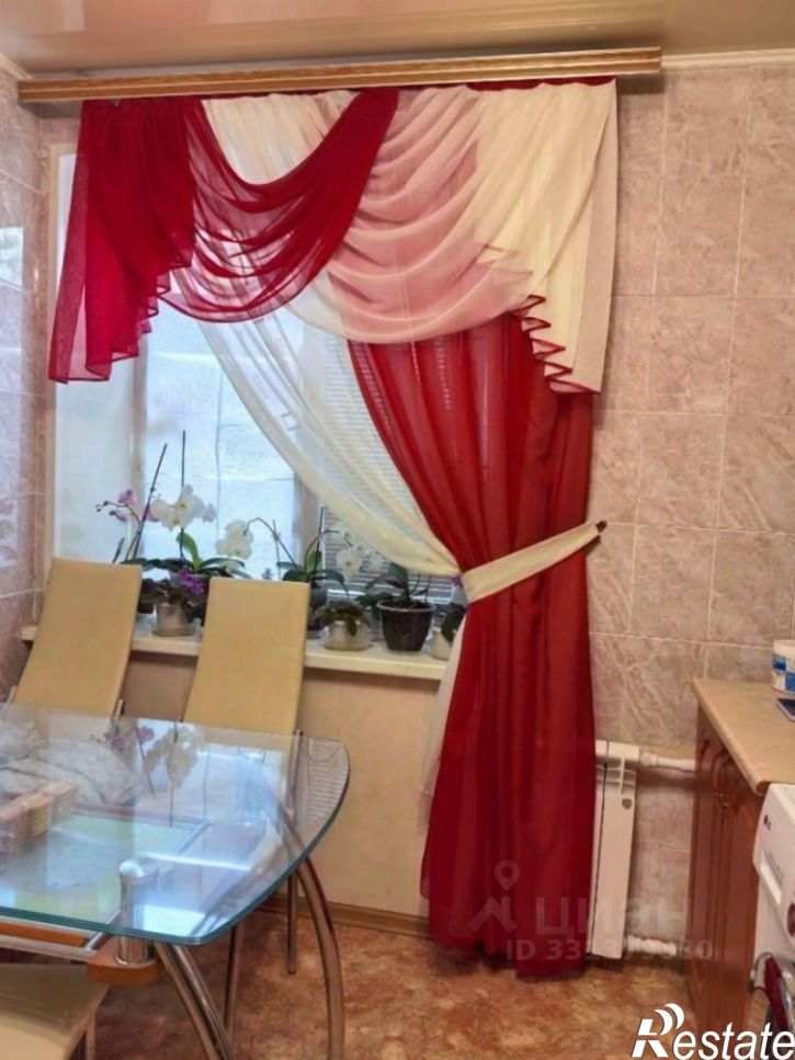 3-комн квартира ул Октябрьская, 1,  д. 1