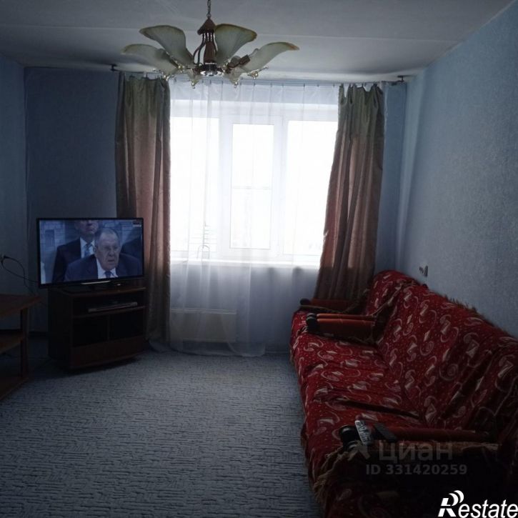 3-комн квартира проспект Гагарина, 99,  д. 99