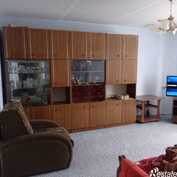 3-комн квартира проспект Гагарина, 99,  д. 99