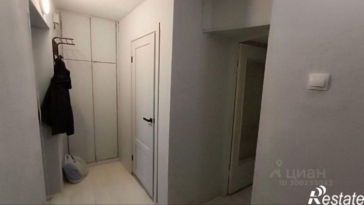 2-комн квартира проспект Космонавтов, 4,  д. 4
