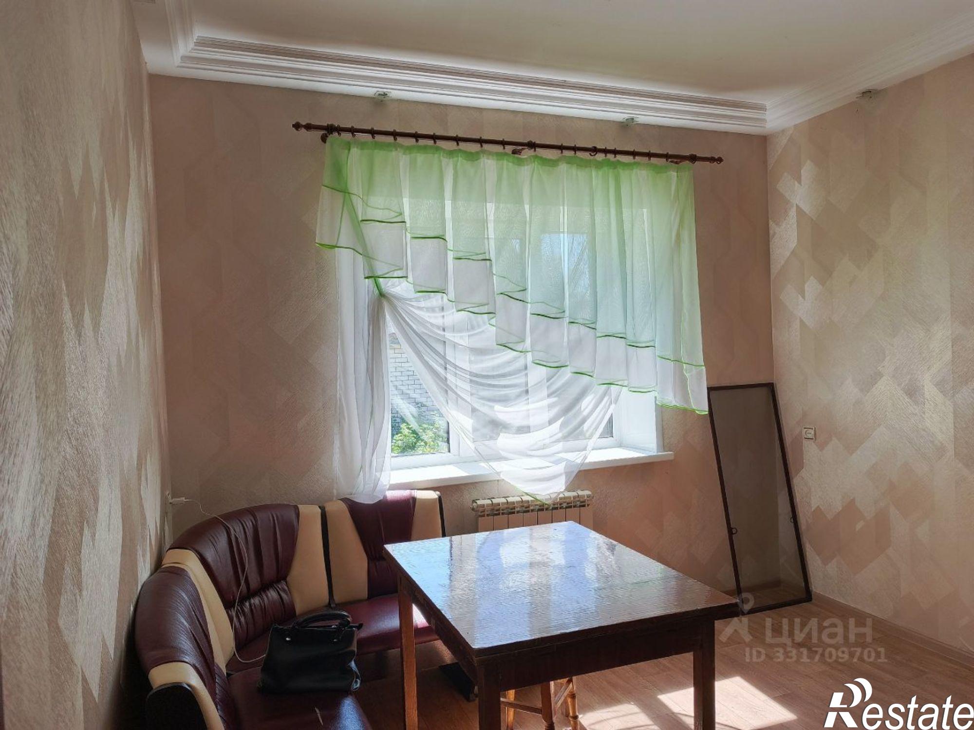 Купить дачу, дом, коттедж за 10 700 000 рублей на ул Старая Слободка, 9