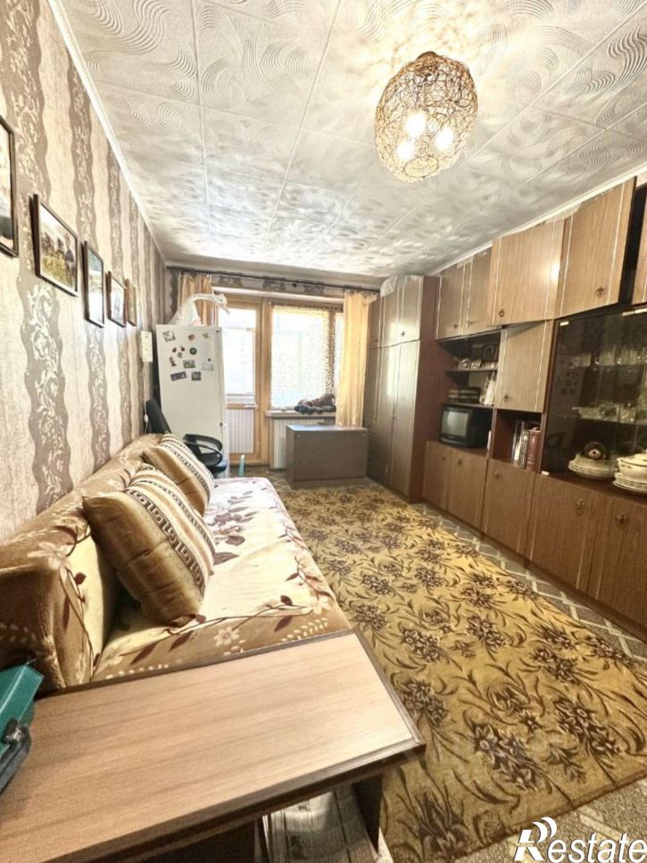 3-комн квартира пр-кт 50 лет Октября, 24,  д. 24