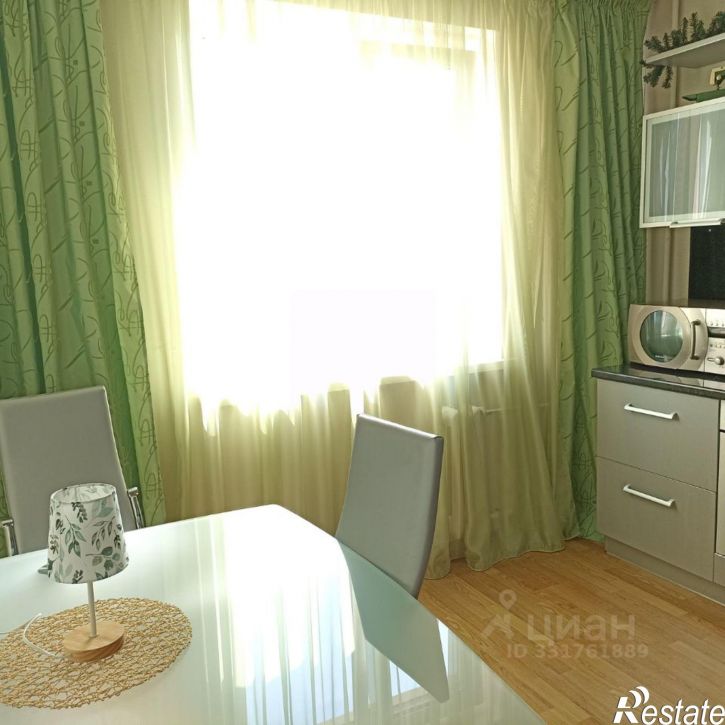 2-комн квартира ул Звездная, 76,  д. 76