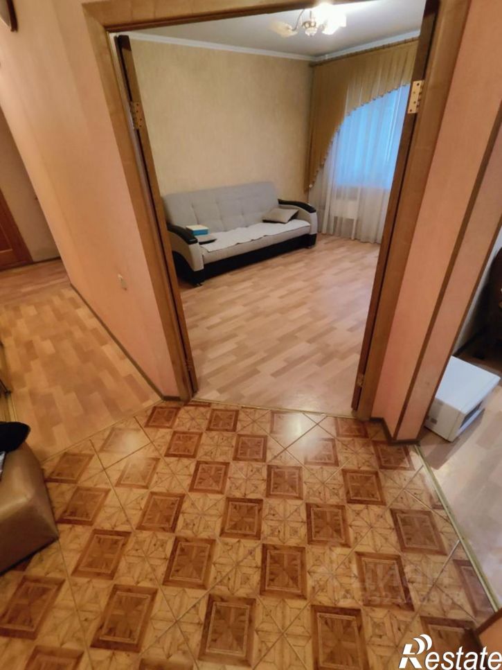 3-комн квартира ул Звездная, 42,  д. 42