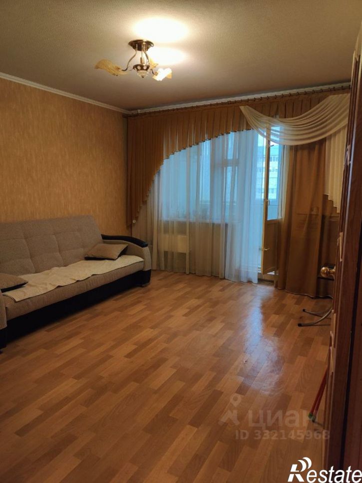 3-комн квартира ул Звездная, 42,  д. 42