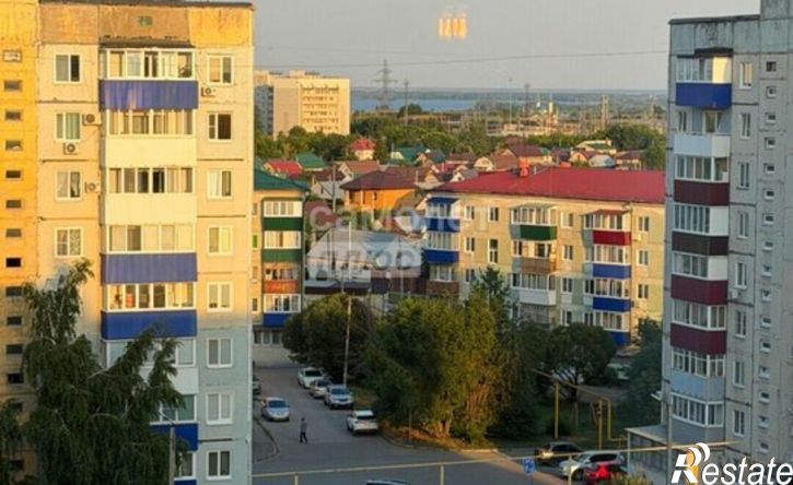 4-комн квартира ул Маршала Жукова, 327,  д. 327