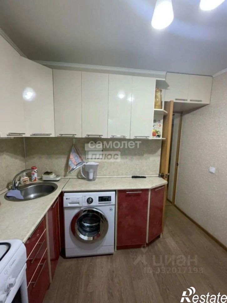 2-комн квартира пр-кт Космонавтов, 14,  д. 14