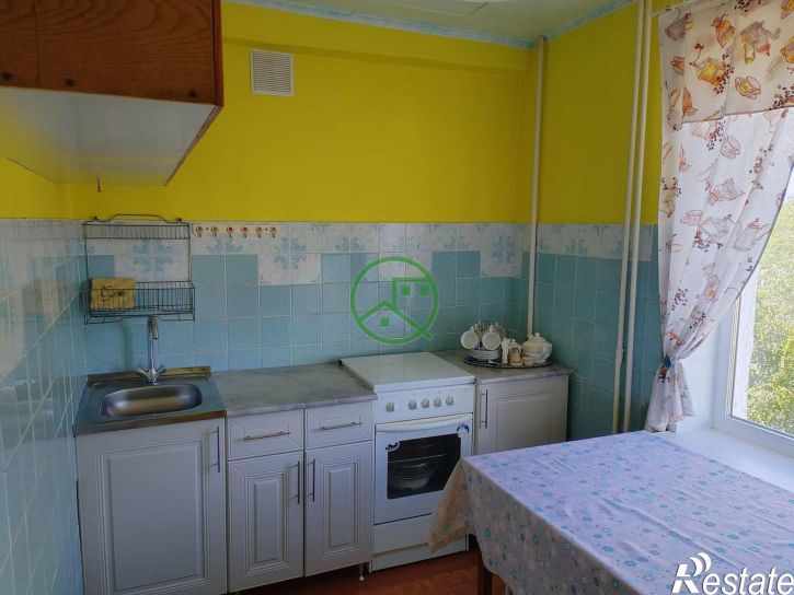 3-комн квартира Коммунистическая улица, 18