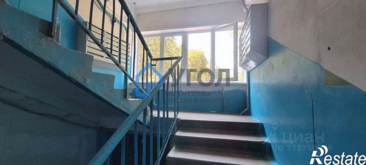 3-комн квартира пр-кт 50 лет Октября, 20,  д. 20