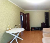 3-комн, 58кв м, этаж 4/5 пр-кт Гагарина, 53