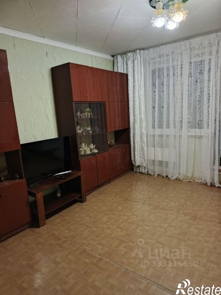 3-комн квартира пр-кт 50 лет Октября, 87,  д. 87