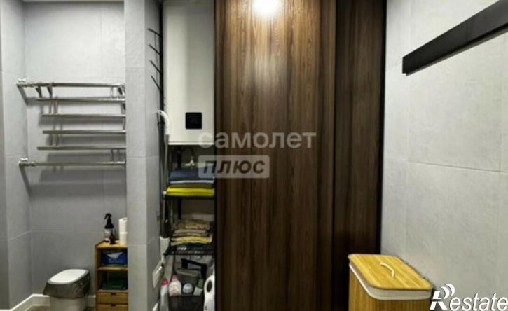 3-комн квартира пр-кт 50 лет Октября, 35А,  д. 35А