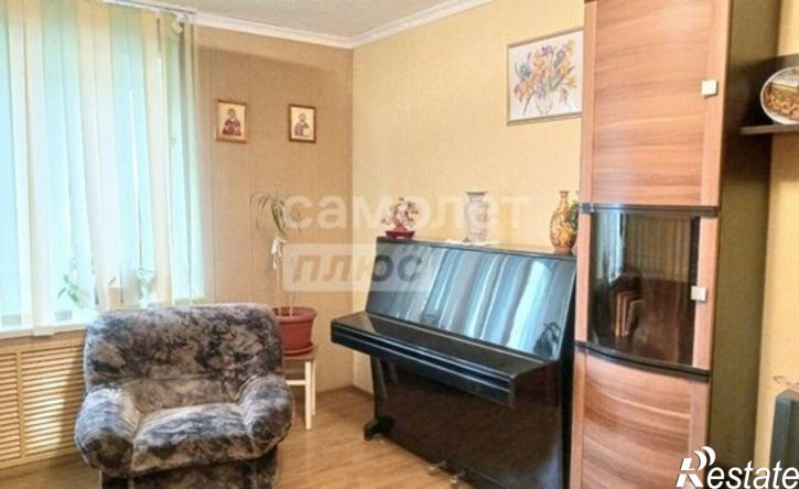 4-комн квартира пр-кт Космонавтов, 4,  д. 4