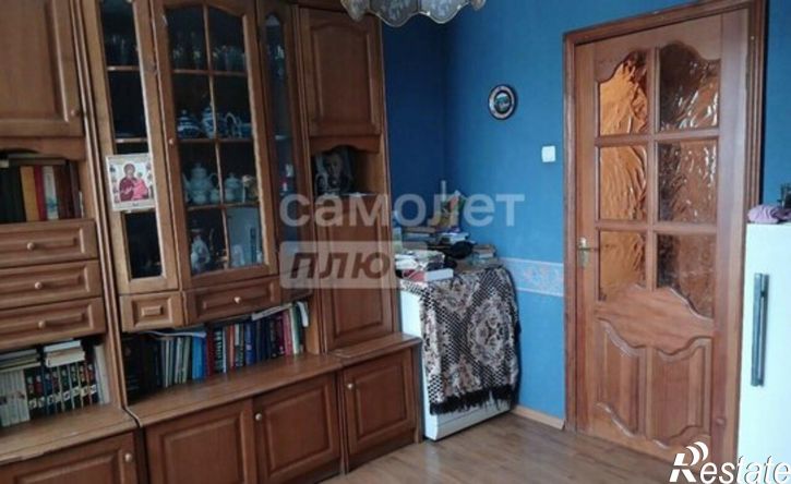 4-комн квартира пр-кт Космонавтов, 4,  д. 4