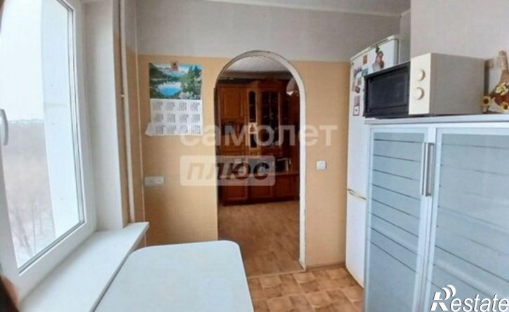 4-комн квартира пр-кт Космонавтов, 4,  д. 4