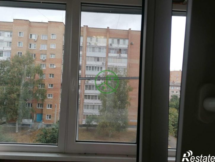 3-комн квартира Дзержинского улица, 33