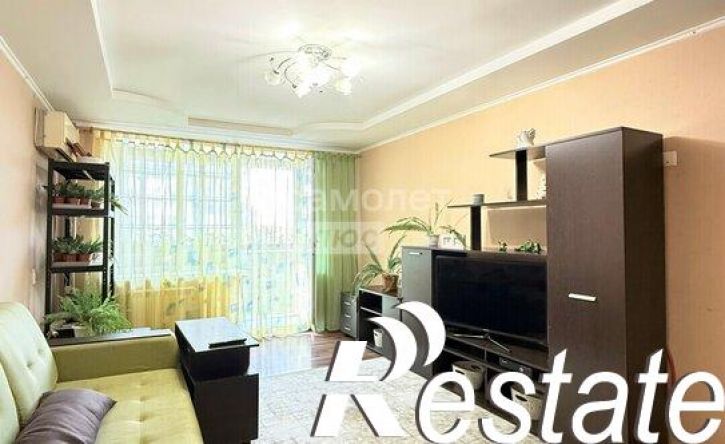 4-комн квартира улица Дзержинского, 44,  д. 44