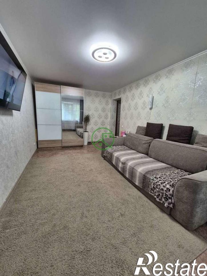 2-комн квартира Жуковского улица, 33