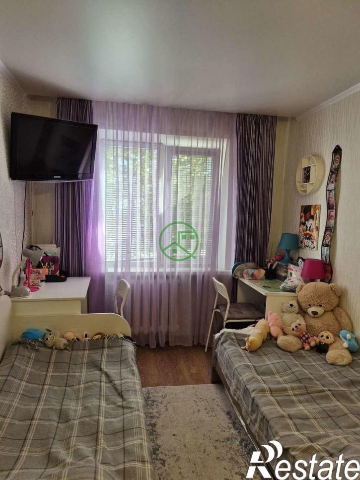 2-комн квартира Жуковского улица, 33
