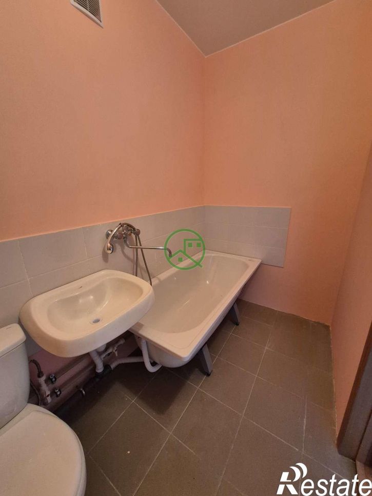 2-комн квартира Керамическая улица, 32а
