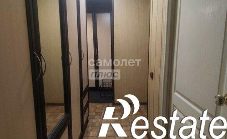 2-комн квартира проспект Космонавтов, 1,  д. 1