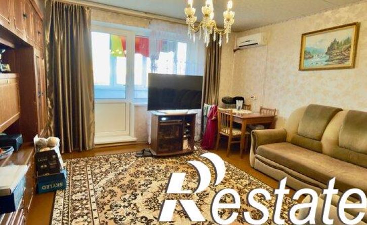 3-комн квартира улица Маршала Жукова, 328,  д. 328