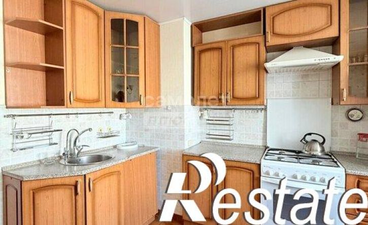 3-комн квартира улица Маршала Жукова, 330,  д. 330