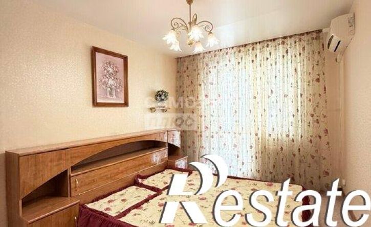 3-комн квартира улица Маршала Жукова, 330,  д. 330